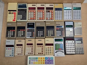 Lot 25 Vintage Taschenrechner Radio Shack - Auktion - Ist-Zustand für Teile oder Reparatur - Bild 1 von 13