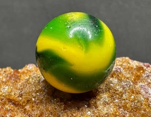 Vintage Peltier Glass NLR JOHN DEERE Marble - Transparent Green & Yellow - .59" - Picture 1 of 6