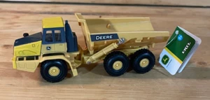 ERTL John Deere Articulated Dump Truck 1/64th Scale New With Tag - Picture 1 of 9