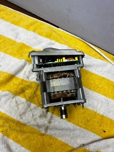 Motor de accionamiento de lavadora GE WH20X10076 envío gratuito - Imagen 1 de 3