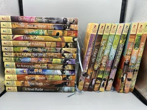 Lot of 22 Annie's Secrets of the Castleton Manor Library Hardcover Dust Jacket - Picture 1 of 3