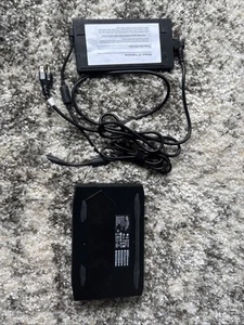 Intel NUC BOXNUC8I7HVK1 Mini PC Core I7-8809G 3.1GHz - (Needs Defaulted) - Bild 1 von 3