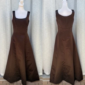 Abito vestito maxi raso senza maniche Monique Lhuillier marrone cioccolato - Foto 1 di 11