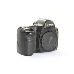 Canon EOS 5D + Sehr Gut (277838) - Bild 1 von 6