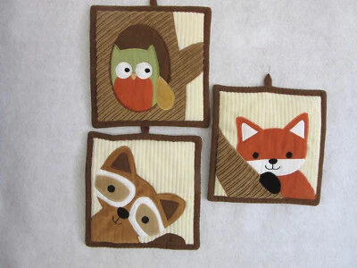 Corderos e Hiedra Bosque Bosque Decoración de Pared PELUCHE Acolchado Zorro Búho Foto 1 de 2