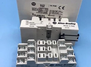 Nuova presa relè 700-HN154 per relè intermedio AB 11 fori x 1 pz - Foto 1 di 1