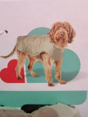 Chaqueta acolchada Boots & Barkley para perro con hebilla verde talla M Foto 1 de 4