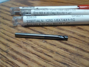 1/8" 4FL SE STUMMELLÄNGE TiAlN HARTMETALL SCHAFTFRÄSER 1/8" X 1/8" X 1/4" X 1-1/2" - Bild 1 von 1