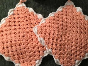 Pair Of Handmade Crochet Hot Pad / Trivet /Potholders Peach & Cream Color Square - Picture 1 of 3