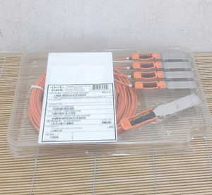 Neuf Cisco QSFP-4X10G-AOC3M 40Goase-AOC QSFP 4 SFP + câble actif 3m neuf plastique - Photo 1/1