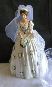 The Hamilton Collection The Royal Wedding of Queen Victoria Bridal Figurine - Picture 1 of 3