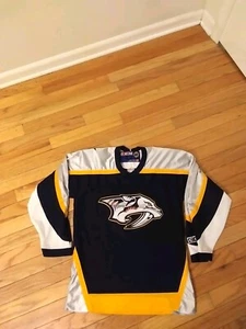 Nashville Predators NHL Vintage CCM Boy's Jersey Size L/XL - Picture 1 of 11