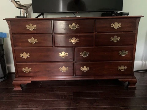 Henkel Harris Full Bedroom Suite 1985 Cherry - valued over $8,000 - SAVE Cover