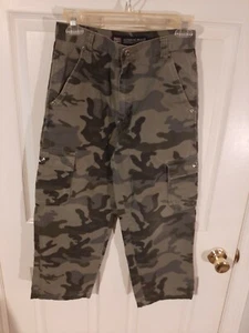 Boys Faded Glory, green camo, cargo pants, size10 husky - Picture 1 of 6