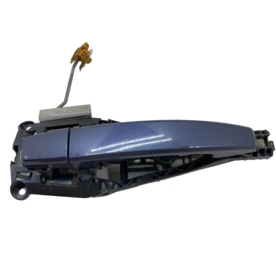 Оригинальная синяя задняя правая ручка внешней двери 2014 Chevrolet Malibu - Изображение 1 из 4