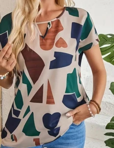 Ladies short sleeve blouse. size 12. BNIP - Picture 1 of 5
