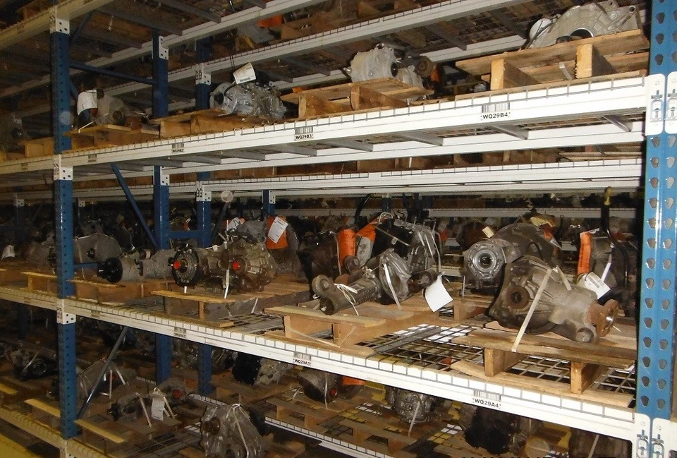 Conjunto de portador trasero Subaru XV Crosstrek Legacy 113K OEM LKQ Foto 1 de 3