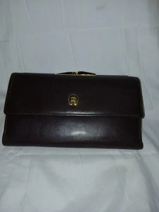 Etienne Aigner braune Leder Geldbörse Gold Hardware 7”x4.5” schöner Zustand - Bild 1 von 6