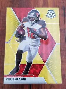 Chris Godwin 2020 Panini Mosaic #192 Gold Prizm Card - #08/20 - Foto 1 di 9