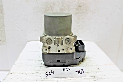4454012280  Toyota Scion XB 2008-2010 ABS Anti-Lock Brake Pump Control 5C4 743  - Image 1 of 4