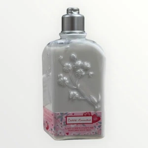 L’Occitane Cherry Blossom Strawberry Cerisier Amoureux Body Milk 250ml/8.4oz - Picture 1 of 2