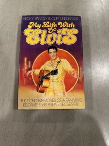 1977 My Life With Elvis by Becky Yancey/Cliff Linedecker Hardcover Book Club Ed. - Picture 1 of 7