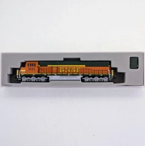 Atlas 49269 N Scale SD-60M Locomotive Decoder Ready - BNSF # 9263 - Picture 1 of 3