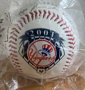 New York Yankees MLB 2001 Team Baseball Faksimile Signaturen Fotoball Souvenir - Bild 1 von 7