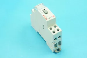 Legrand 004165 2-pole latching relay 1 module with coil 24VAC 50Hz 2 NO contacts - Bild 1 von 2