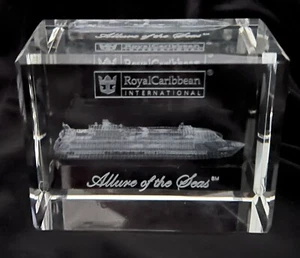 Royal Caribbean Allure of the Seas Laser geätzt 3D Kristall Block Briefbeschwerer - Bild 1 von 3