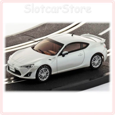 Kyosho DSlot43 Toyota 86 GT Limited "Pearl White" 1:43 Slotcar D143 10 90102