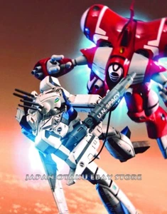 HASEGAWA MACROSS 1/72 VF-1S Maximilian Jenius 001 BATTROID VALKYRIE MODEL KIT - Picture 1 of 9
