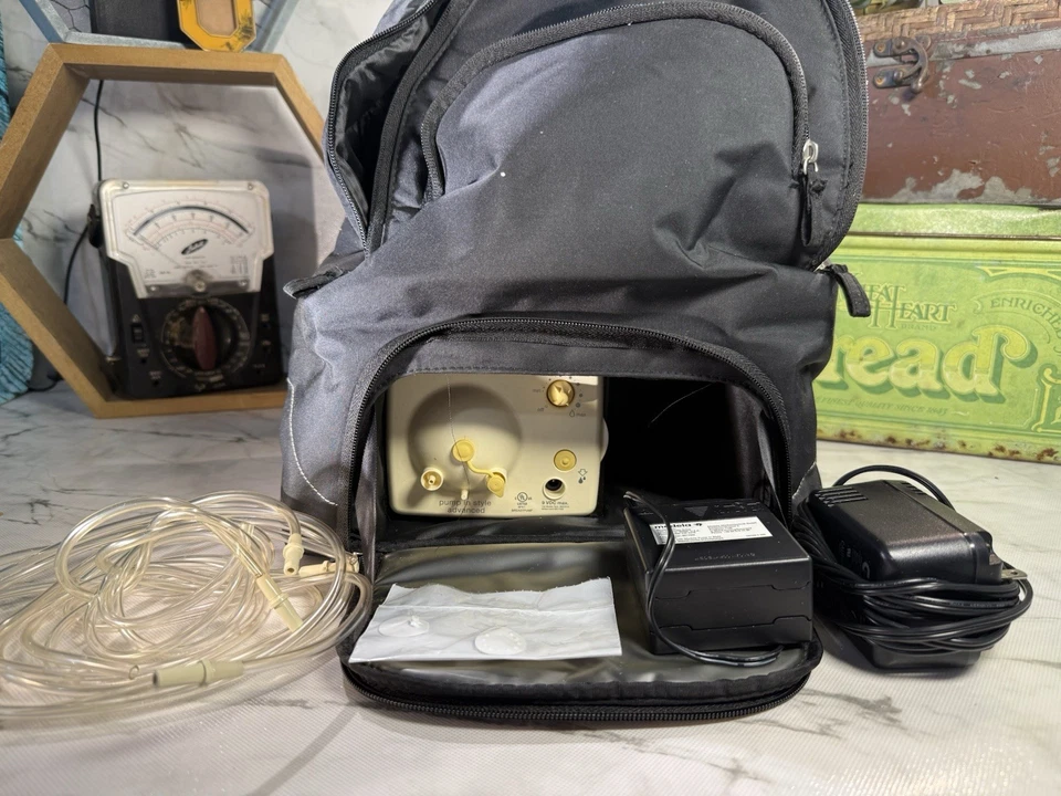 Extractor de leche eléctrico avanzado con estilo Medela. Leer descripción.  Foto 1 de 4