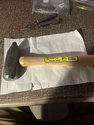 Martillo de herrero de acero al carbono forjado Collins 2,5 libras. Cabezal con 16 L in. Foto 1 de 4