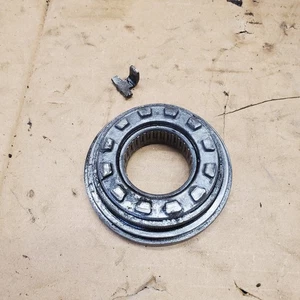 Anillo ajustador de ajuste de pestañas cojinete diferencial GM Chevy 8,25" 1500 - Imagen 1 de 10