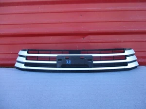 2017 2018 2019 Toyota Highlander Front Lower Grille Grill OEM used - Picture 1 of 12