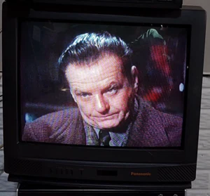 Panasonic CT-20S2S 20" CRT TV - Picture 1 of 17