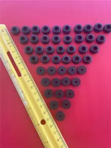 KEYSTONE BLACK ROUND RUBBER BUMPER FEET H 1/4" W 1/2" RECESS CENTER ( Qty 50 ) - Picture 1 of 1