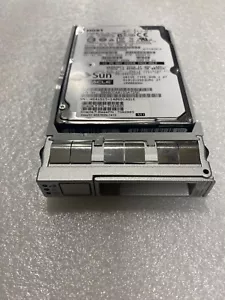 Sun Oracle 7045850 1,2TB 10K RPM SAS Disk 7082883 mit Marlin Halterung - Bild 1 von 2