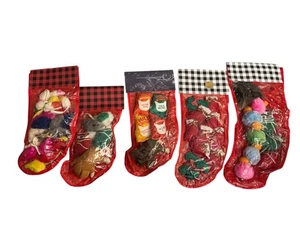 5 Cat Toy Stocking Stuffer Festive Holiday Catnip Gift Packs Lot Bulk Mice Balls - Picture 1 of 1