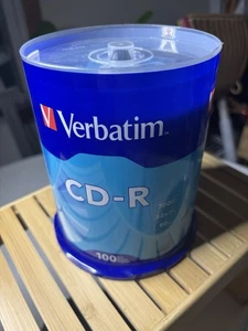 NEW SEALED Verbatim 94554 52x CD-R 700MB Capacity Gray 100/Pack - Picture 1 of 5