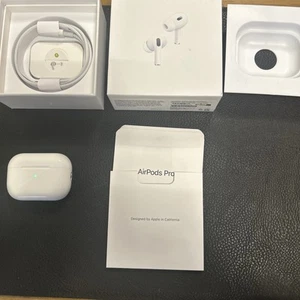 Apple AirPods Pro 2nd Gen - with MagSafe Wireless Charging Case genuine - Zdjęcie 1 z 8