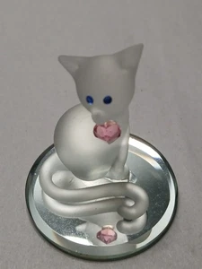 GLASBARON HC2 120F: KÄTZCHEN, MATTIERT MIT ROSA KRISTALLHERZ. - Bild 1 von 7