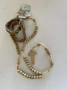 3 Stück Holz Perlen Rosenkranz + 2 quadratische religiöse Ikone Armbänder - NEU - Bild 1 von 3
