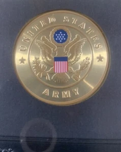 Cornice portafoto US Army legno con cavalletto nuova in plastica 17”x14” militare - Foto 1 di 7