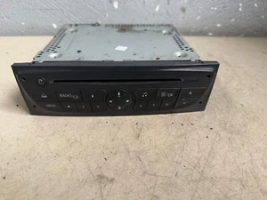 Renault Clio III 1,5DCI 55KW 2011 Radio CD-Player 281150038R - Bild 1 von 3