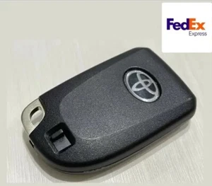 Toyota Hiace 4 Button Genuine Smart key  With New Uncut Blade 007-AB0066 OEM - Bild 1 von 4