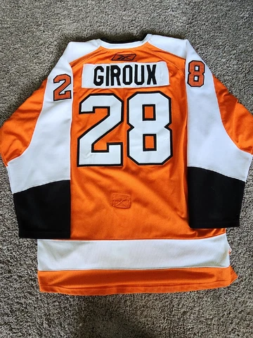 Claude Giroux Flyers Jersey CCM Size 54 ***Read Description And See Pictures*** Cover