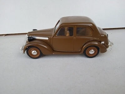 MODELLINO AUTO BRUMM - 1100 FIAT SCALA 1:43 - 1930 COLORE MARRONE - Immagine 1 di 4