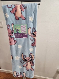 Disney Stitch Plüsch Überwurf 50 x 70 Zoll 100 % POLYESTER NEU MIT ETIKETT KINDER 3+ - Bild 1 von 4